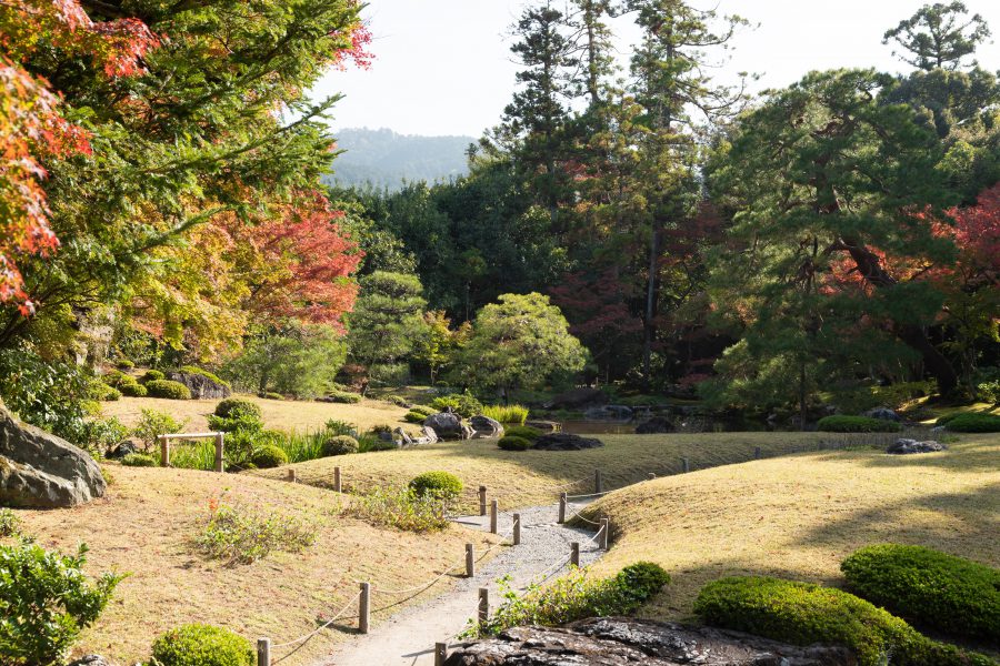 Tsukiyama: The Artificial Hill – UEYAKATO Landscape [Japanese garden ...