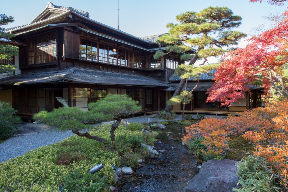 對龍山荘 | 庭園紹介 | 植彌加藤造園 -京都で、日本庭園をはぐくむ-