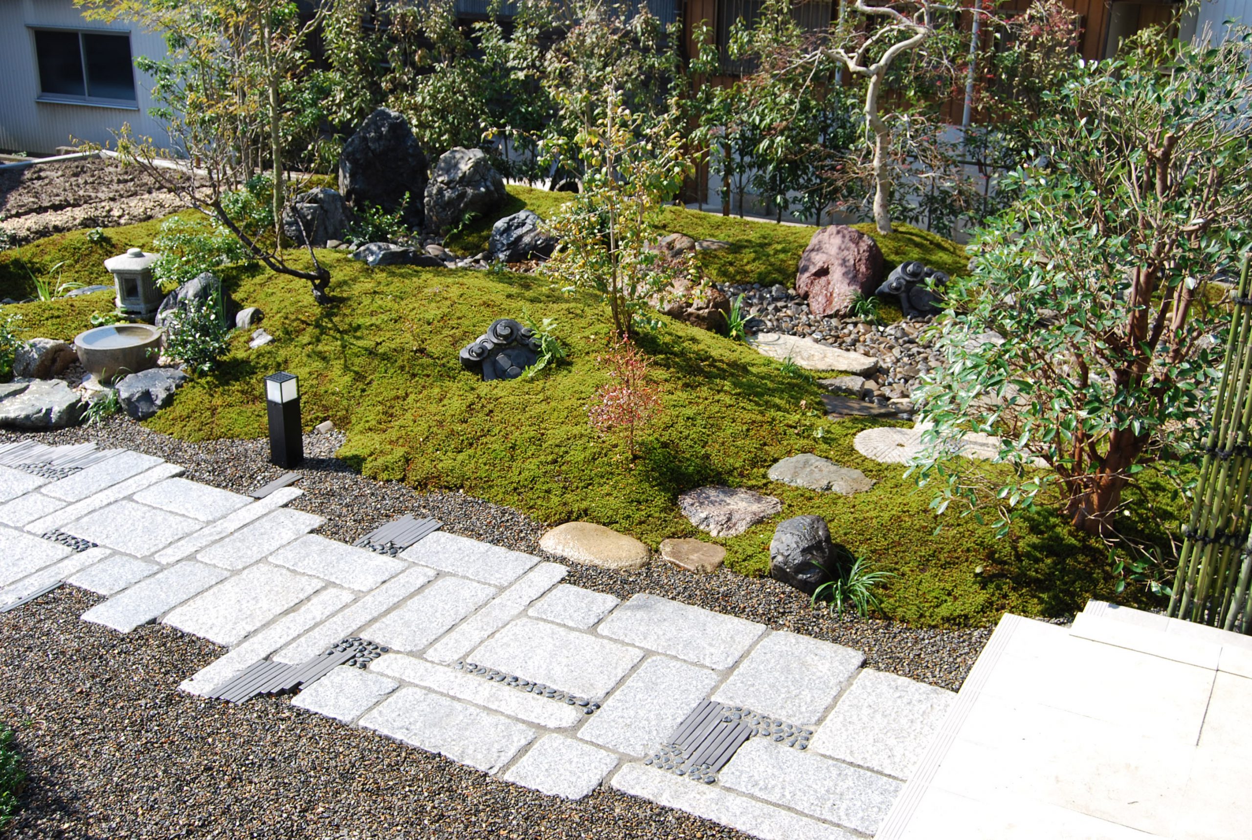 Ｉ邸「万世清流の庭」 | 庭園紹介 | 植彌加藤造園 -京都で、日本庭園を